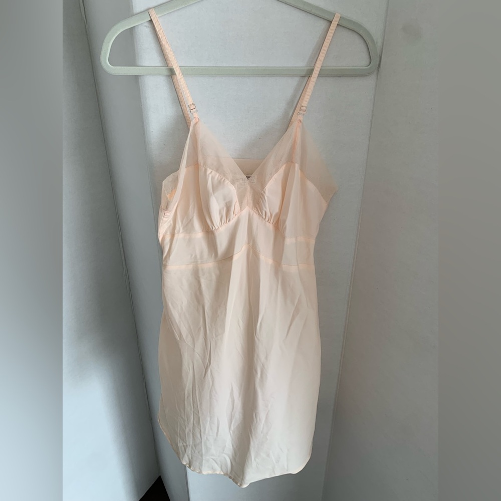 Vintage Pretty Powder Pink Slip